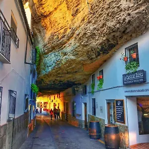 Hébergement de vacances Casa Cueva De La Sombra, Setenil De Las Bodegas